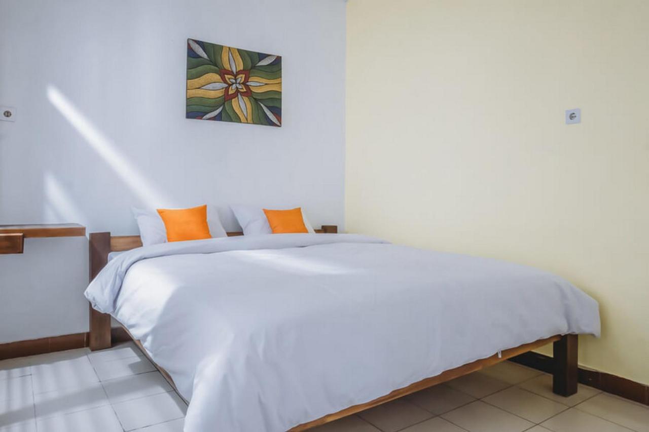 Nafisa Homestay Syariah Near Jatim Park 3 Batu Mitra Reddoorz Malang Eksteriør billede