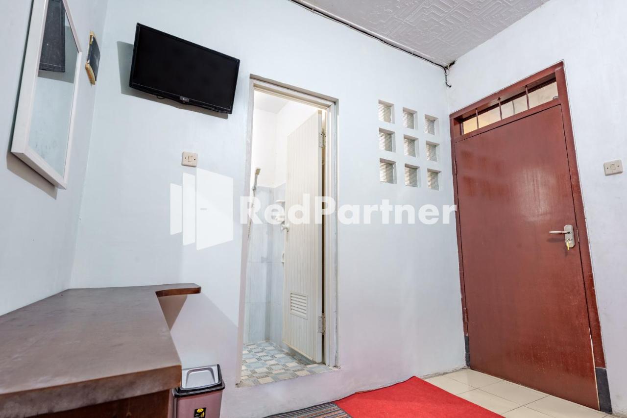 Nafisa Homestay Syariah Near Jatim Park 3 Batu Mitra Reddoorz Malang Eksteriør billede