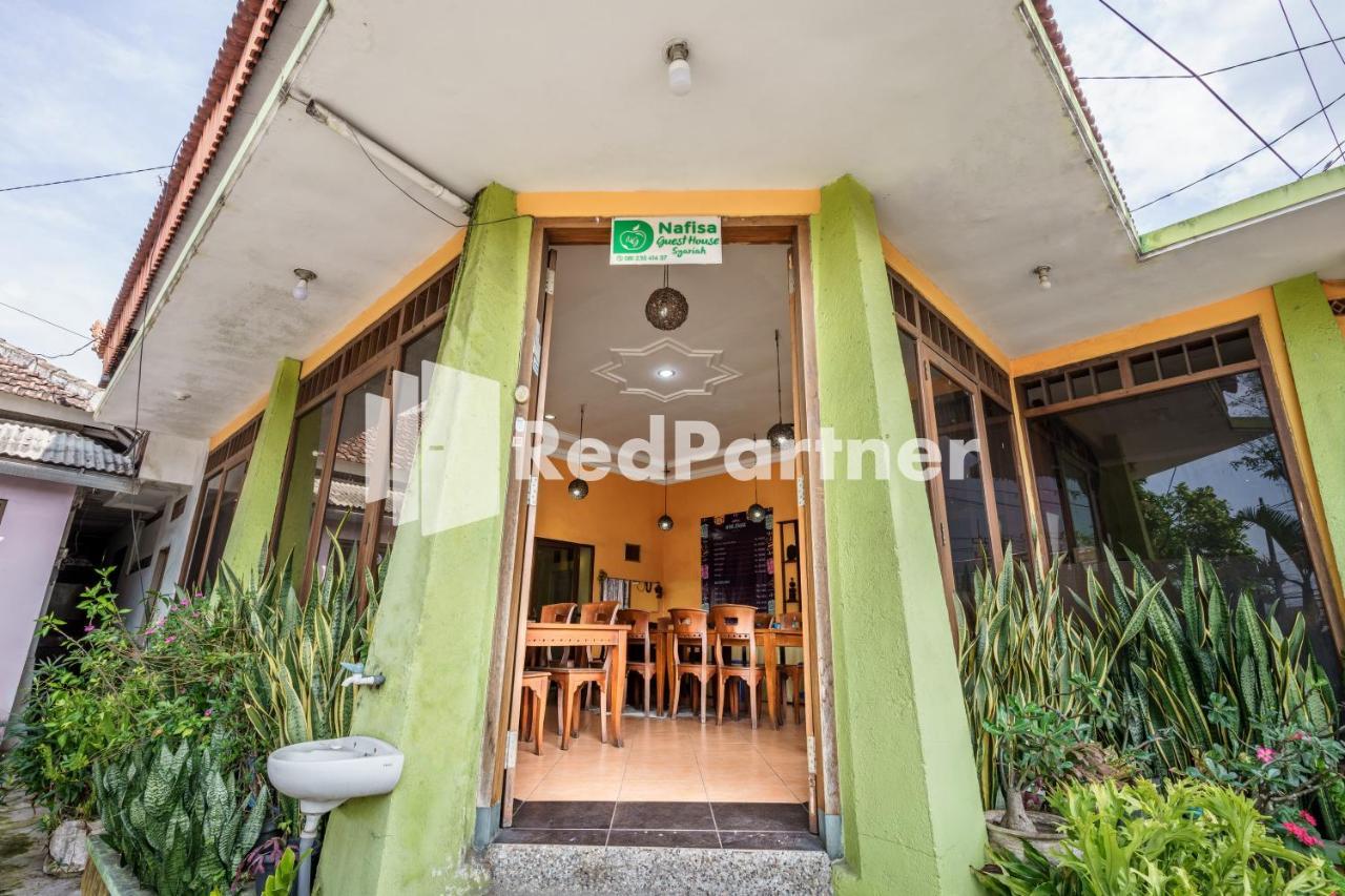 Nafisa Homestay Syariah Near Jatim Park 3 Batu Mitra Reddoorz Malang Eksteriør billede