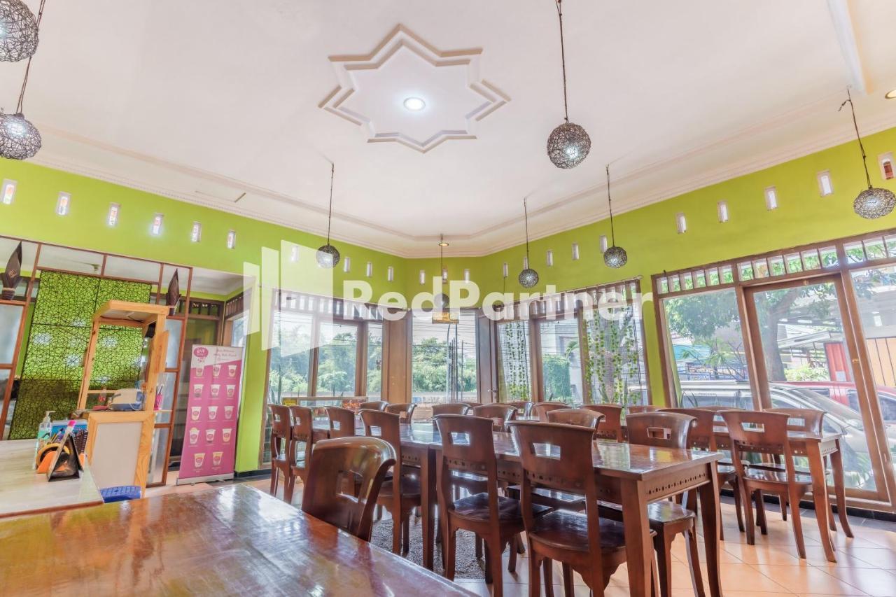 Nafisa Homestay Syariah Near Jatim Park 3 Batu Mitra Reddoorz Malang Eksteriør billede